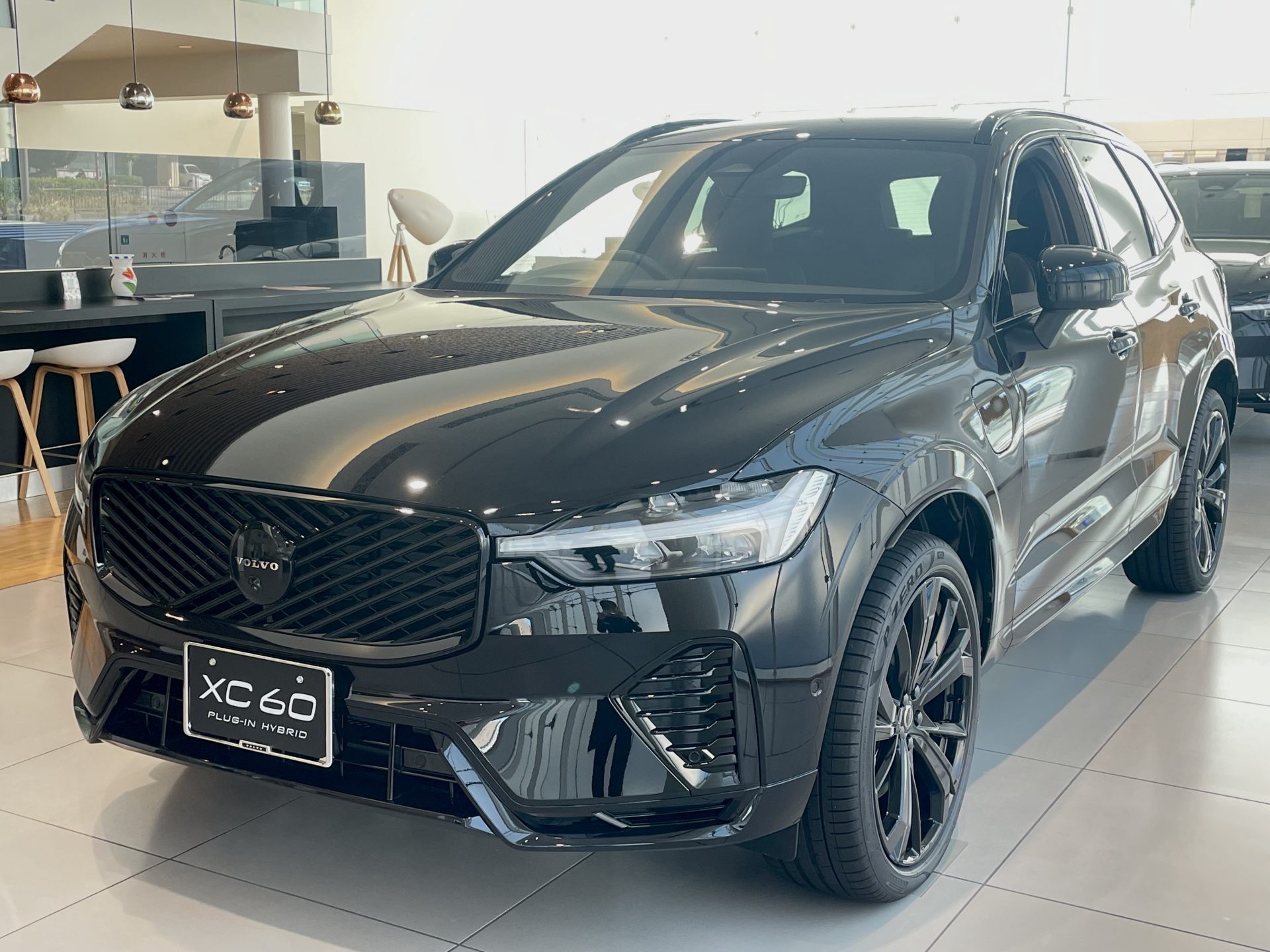 XC60 Ultra T6 AWD Plug-in hybrid Black Edition